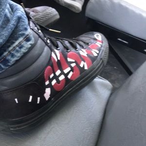 Meet your Posher, Luke